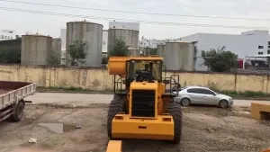 Фронтальный погрузчик ST953 (5000 кг)