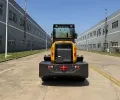 Фронтальный погрузчик с телескопической стрелой