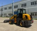 Фронтальный погрузчик с телескопической стрелой