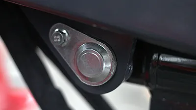 Мини-погрузчик с бортовым поворотом S390