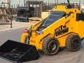 Мини-погрузчик с бортовым поворотом S750